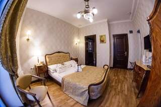 Отель Saint Feder Boutique Hotel Львов Двухместный номер «Комфорт» с 1 кроватью-1