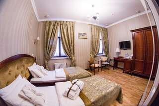 Отель Saint Feder Boutique Hotel Львов Двухместный номер «Комфорт» с 2 отдельными кроватями-9