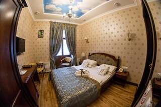 Отель Saint Feder Boutique Hotel Львов Стандартный двухместный номер с 1 кроватью-14