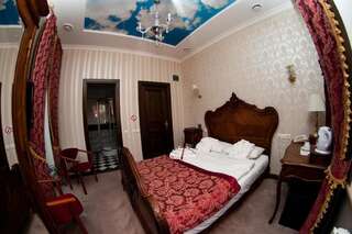 Отель Saint Feder Boutique Hotel Львов Стандартный двухместный номер с 1 кроватью-19