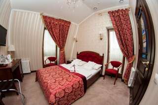 Отель Saint Feder Boutique Hotel Львов Стандартный двухместный номер с 1 кроватью-24