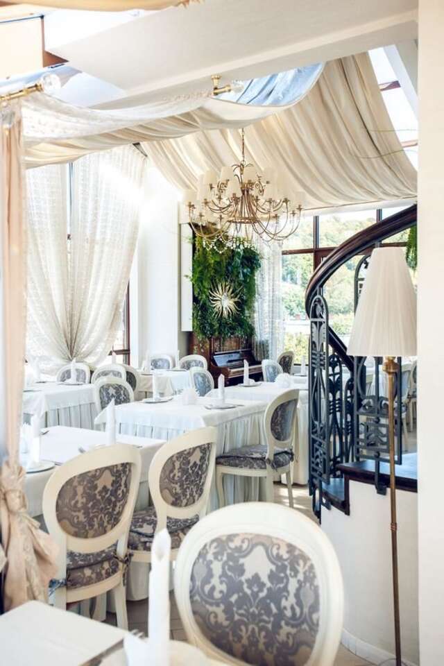 Отель Saint Feder Boutique Hotel Львов-10